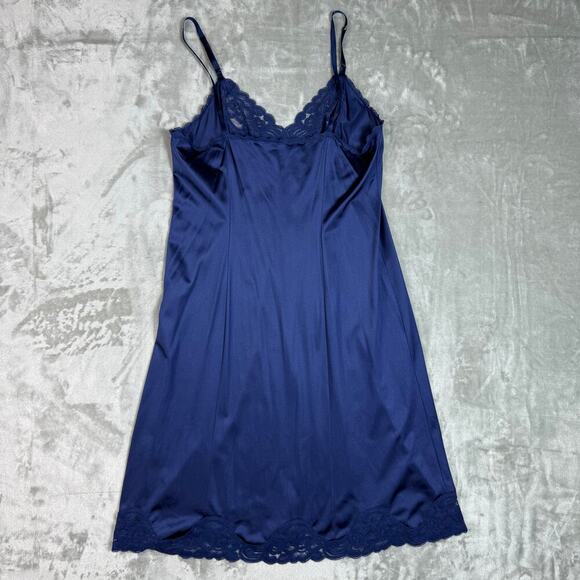 VTG Vanity Fair Full Slip Sz 36 Navy Lace Trim Nylon Light 90s Sleepwear Adjust - Picture 7 of 11